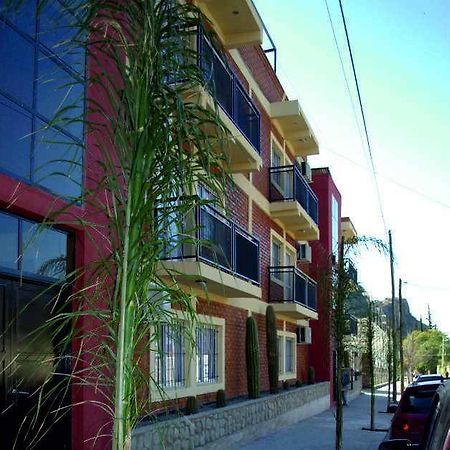 Apart Hotel Chilecito Exterior foto